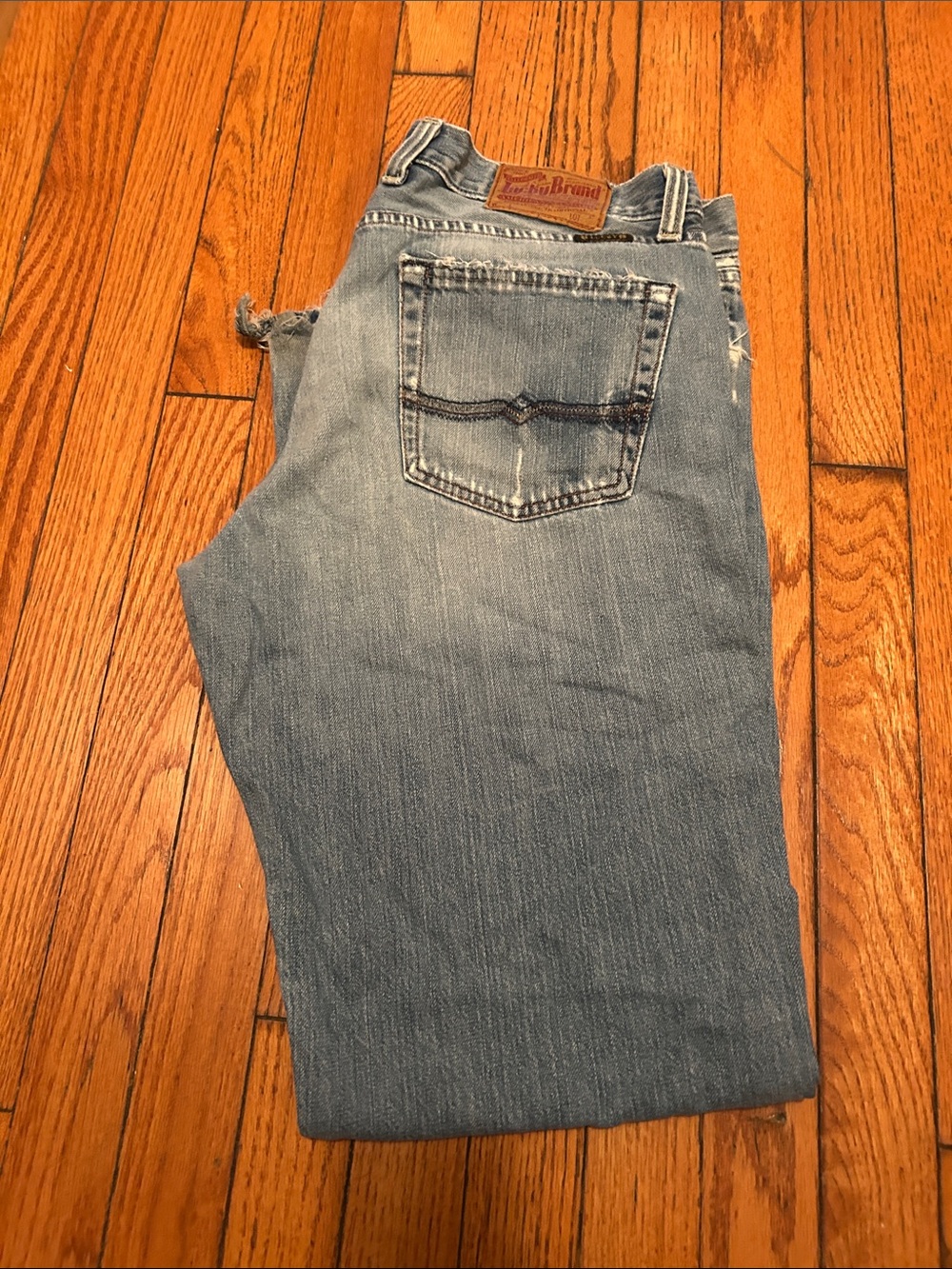 Lucky Brand Men's Light Blue Relaxed Jeans